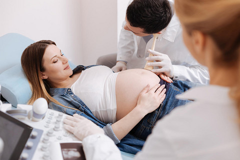 验孕试纸显示却没怀孕图片